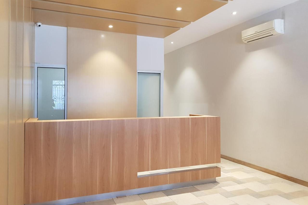 Oyo 90015 Platinum Guest House Medan Dış mekan fotoğraf